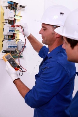 trabajo electricista reparacion electrica mantenimiento